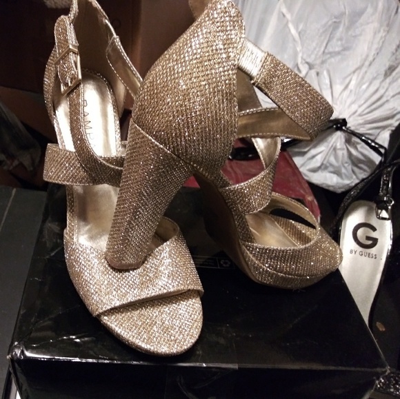 Heels - Picture 6 of 6